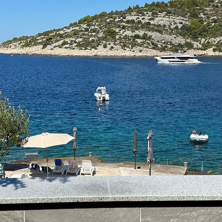 Direkt Am Meer-Apartments Puntaplanka روغوزنيكا المظهر الخارجي الصورة