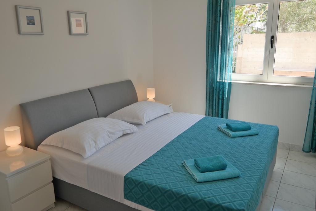 Direkt Am Meer-Apartments Puntaplanka روغوزنيكا المظهر الخارجي الصورة