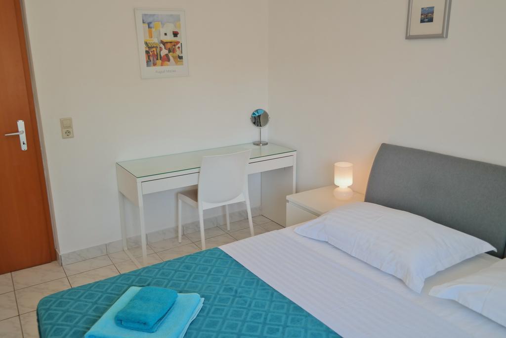 Direkt Am Meer-Apartments Puntaplanka روغوزنيكا المظهر الخارجي الصورة