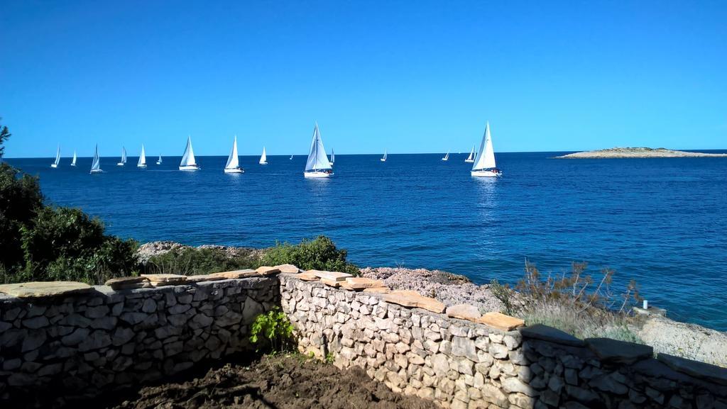 Direkt Am Meer-Apartments Puntaplanka روغوزنيكا المظهر الخارجي الصورة